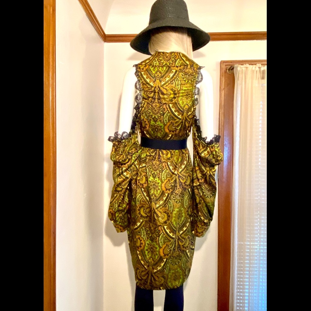 Dress - Picture 11 of 12